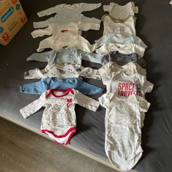 Lot de 39 Body garçon 3 mois