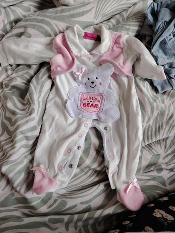 Pyjama fille taille 3-6 mois avec ourson 