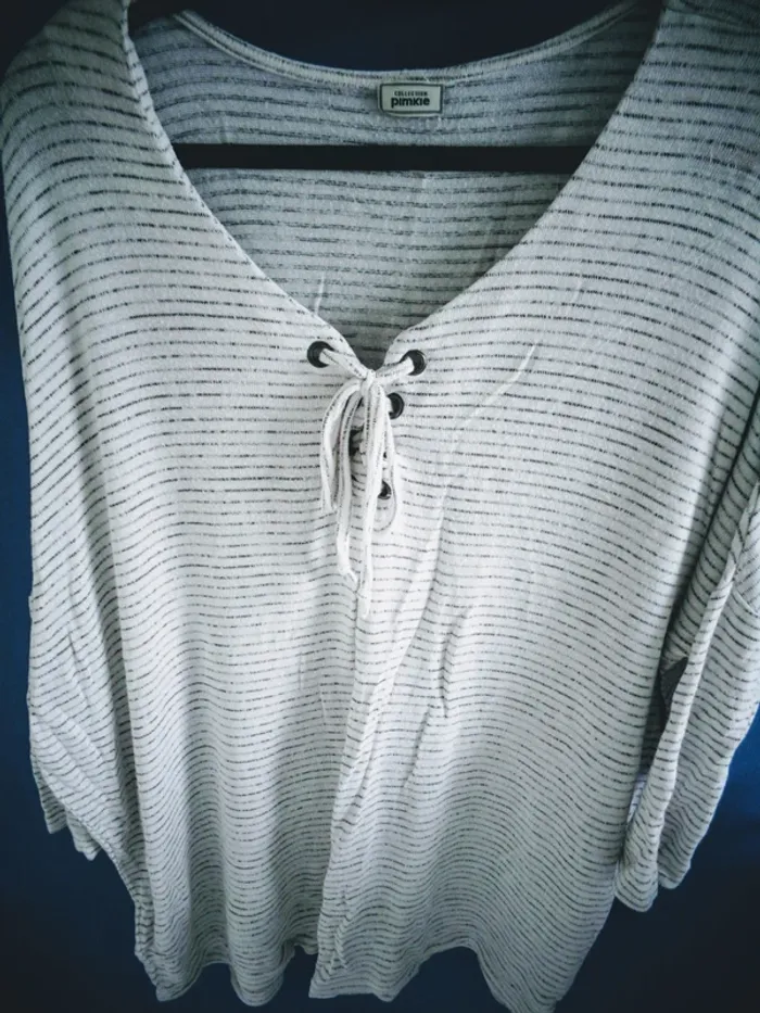 Pull loose col lacet - photo numéro 3