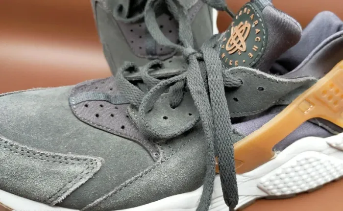 Basket nike air huarache, noir, pointure 40 - photo numéro 9