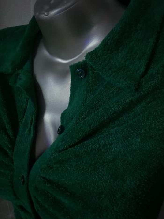 Chemise crop froncé devant vert sapin 38 Prettylittlething - photo numéro 3