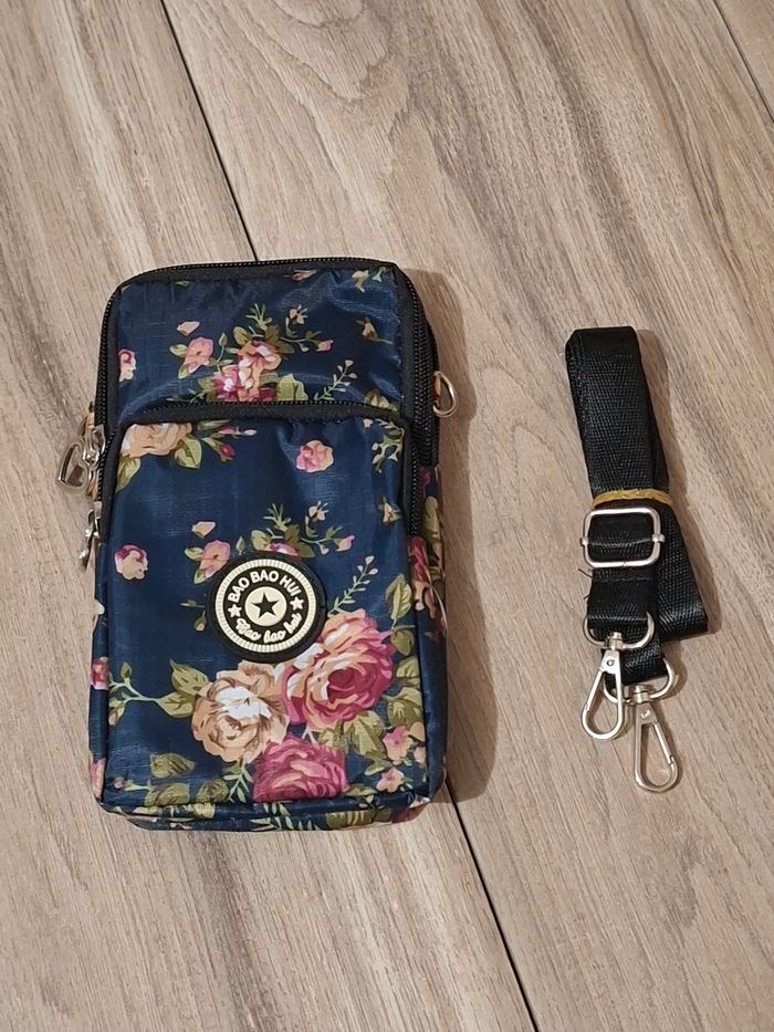 Sac à main femme téléphone portable bandoulière mini sac quotidien motif fleur bleue