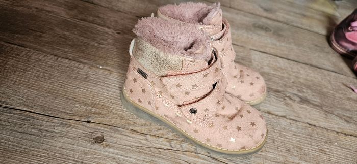 Chaussure  taille 24 - photo numéro 2