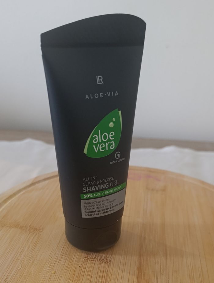 LR Aloe Via – Gel de Rasage All-in-1 Aloe Vera (50 %) - photo numéro 3