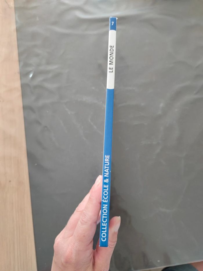 Livre le monde - photo numéro 3