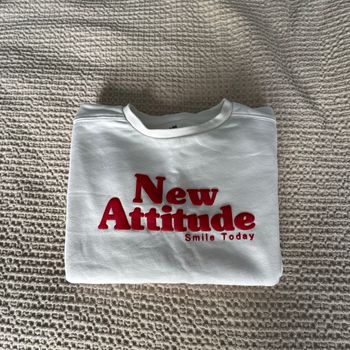 Sweat Kiabi taille 8 ans très bon état