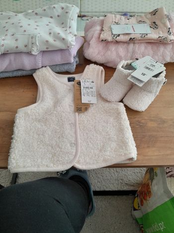 Ensemble gilet chaussures bébé 6ois