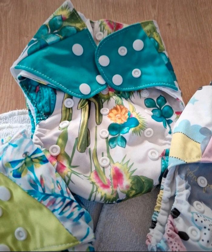 Lot de 3 couches lavables et neuf changes - photo numéro 3