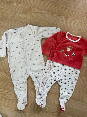 2 pyjamas 9 mois