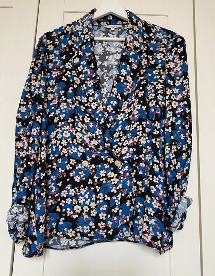 Jolie chemise forme blazer fleuri Lenny b M 🌹 - photo numéro 2