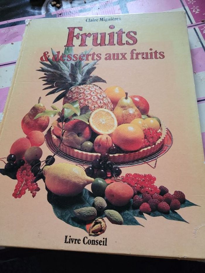 Fruits et desserts aux fruits