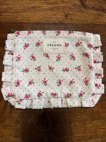 Jolie petite trousse pochette Sézane fleurie