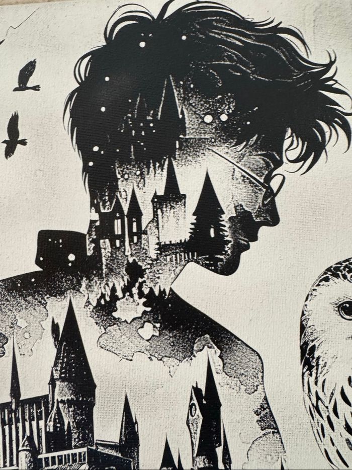 Tableau Harry Potter silhouette Edwige et Poudlard en toile 30x40cm - photo numéro 4