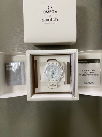 Montre Omega x Swatch Speedmaster Moonswatch 