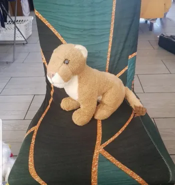 Peluche lionne