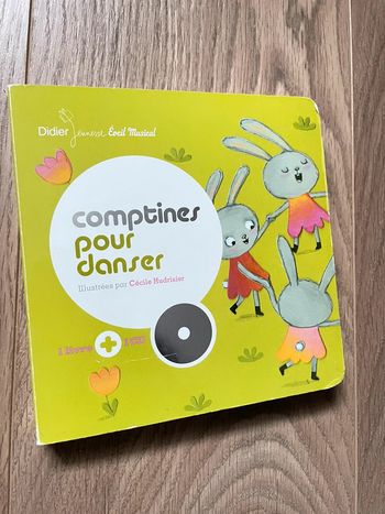 Livre musical Comptines pour danser + CD