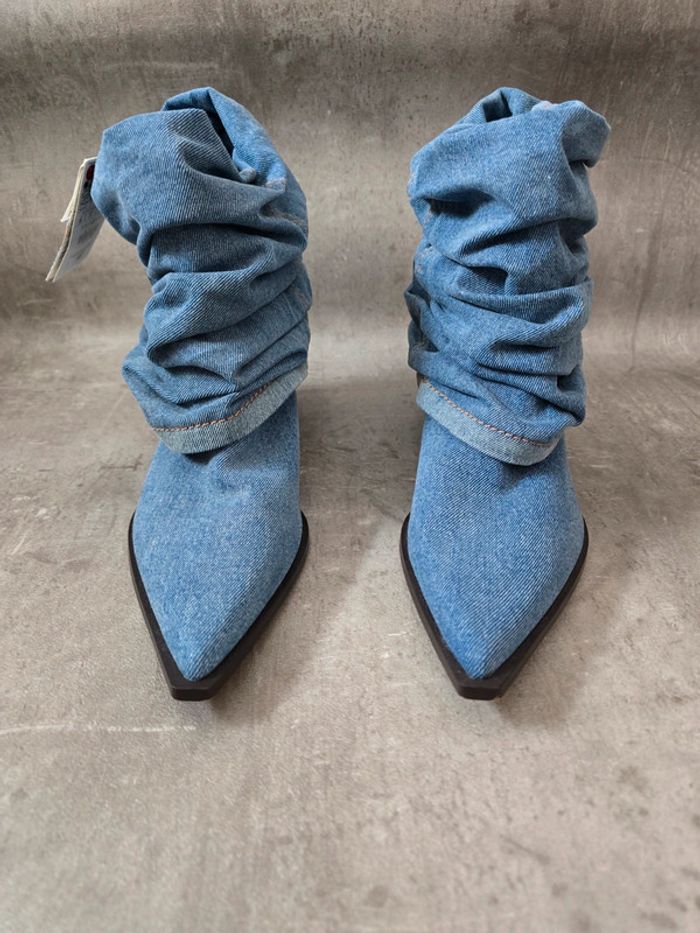 Bottines Zara bleu denim avec plis à talon taille 39 - photo numéro 2