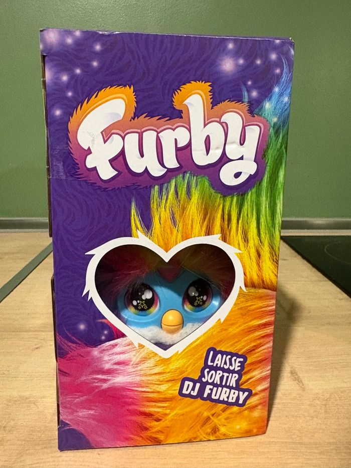 Furby neuf