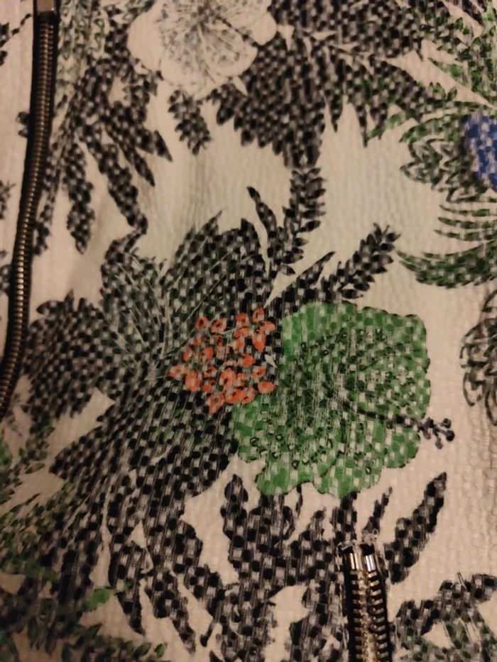 Veste crème fleurie Zara - photo numéro 4