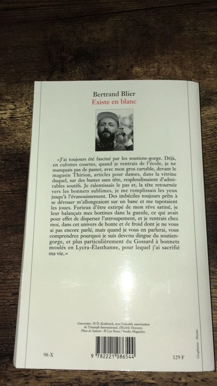 Existe en blanc - photo numéro 2