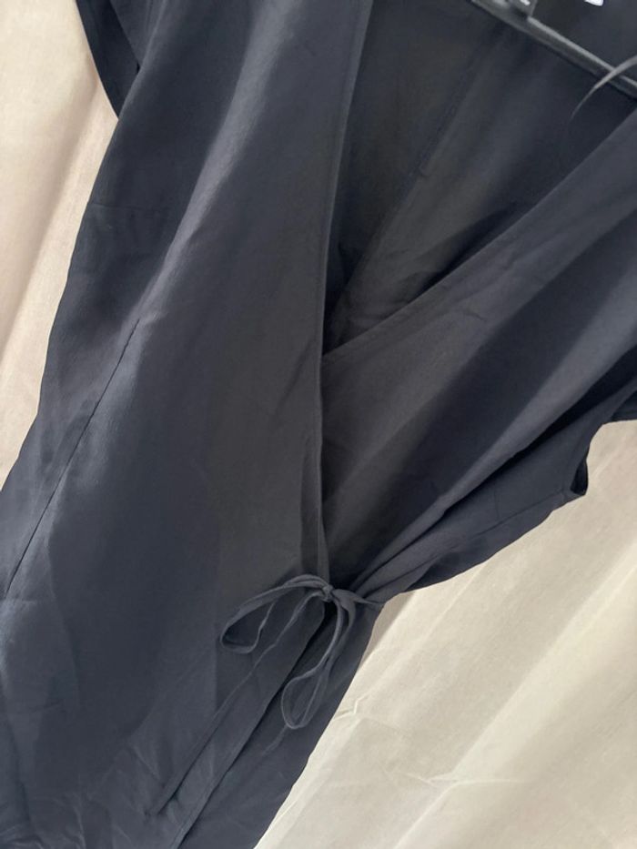 Robe cache cœur noire H&M - photo numéro 2