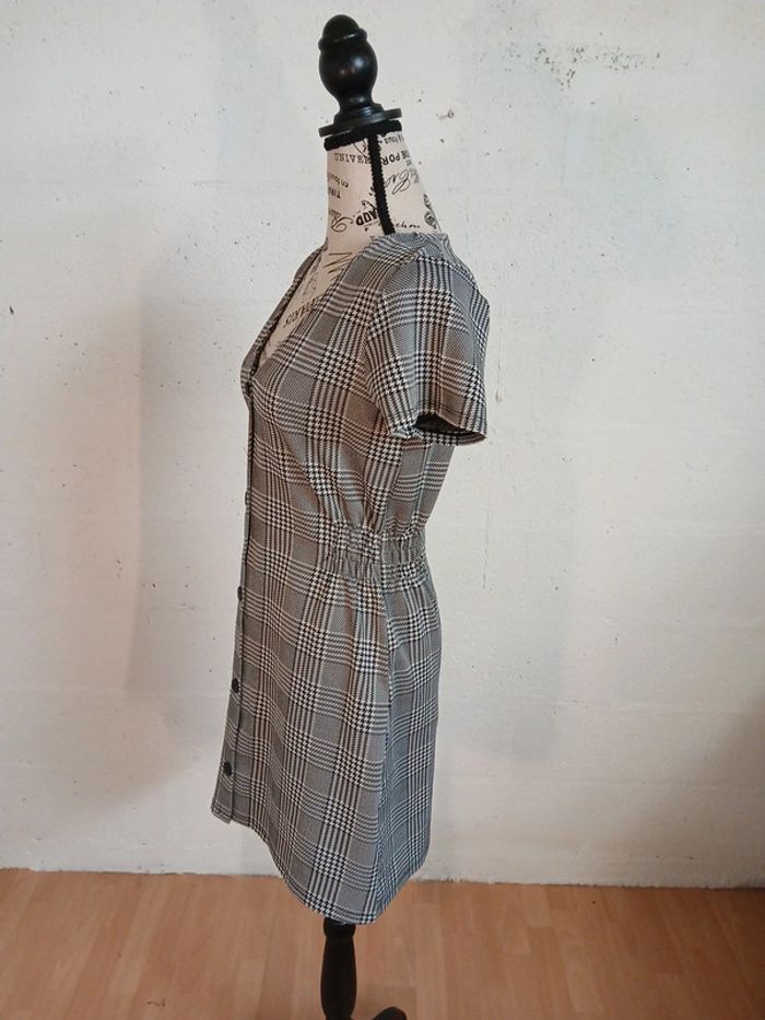 Robe Jennyfer Taille L tbe - photo numéro 5
