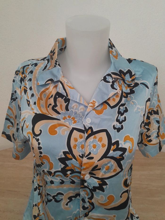 Chemise vintage 💫Satiné 💫taille 38 - photo numéro 2