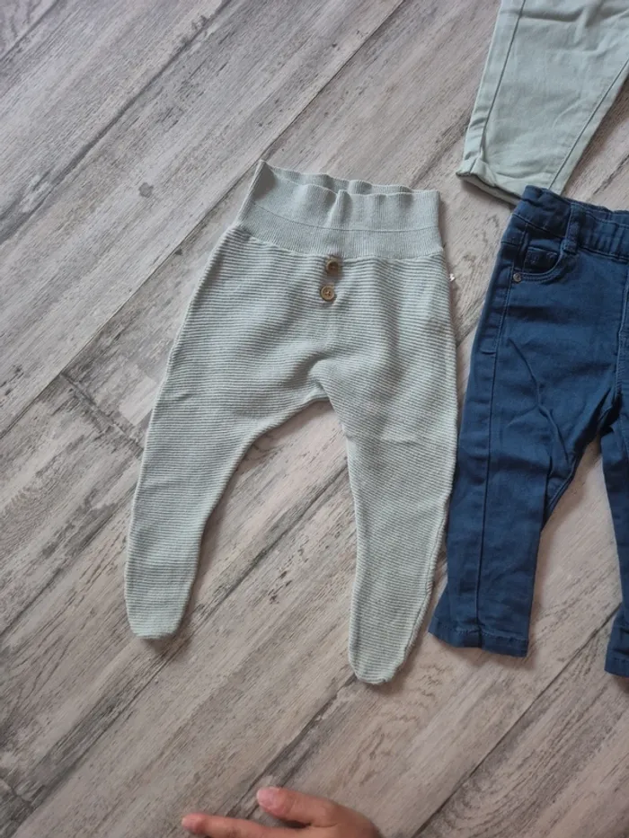 Lot pantalons 6 mois - photo numéro 2
