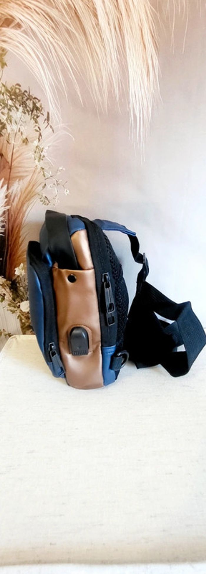 Sac à dos bandoulière anti vol – bleu et marron - photo numéro 3