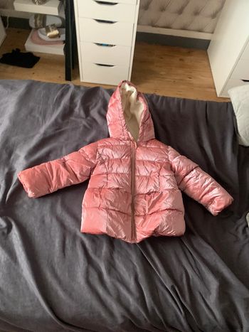 Très jolie manteau bébé fille hiver