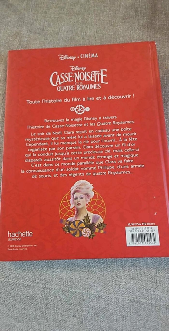 Livre casse noisette et les quatre royaumes - photo numéro 2