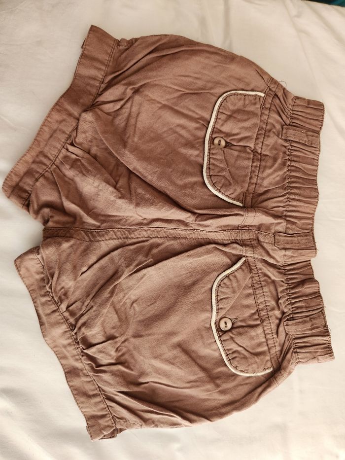 Short 2 ans - photo numéro 2