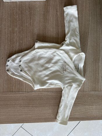 Body 1 mois 