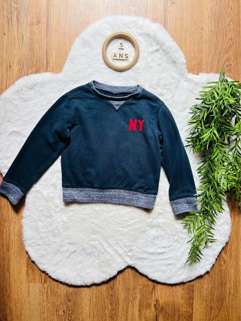 Sweat-shirt