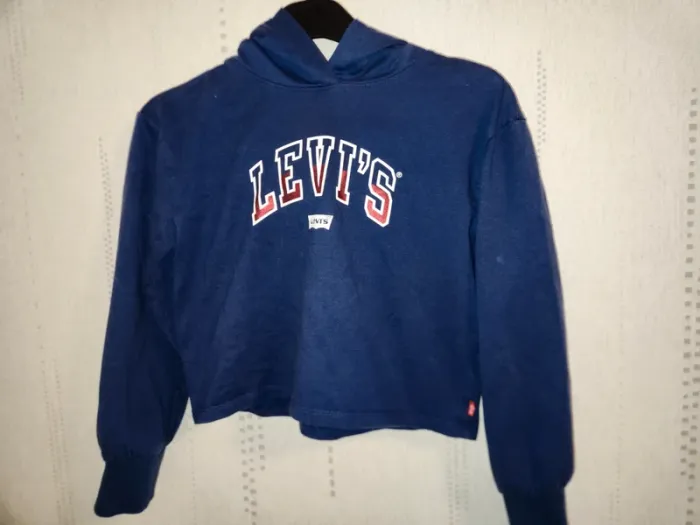 Pull court levi's taille 10 ans