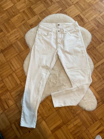 Jean blanc taille 38/40 R8