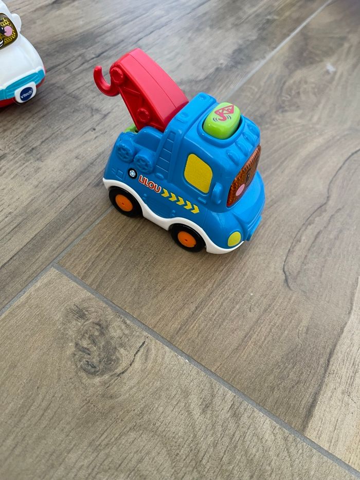 Voiture tut tut bolide