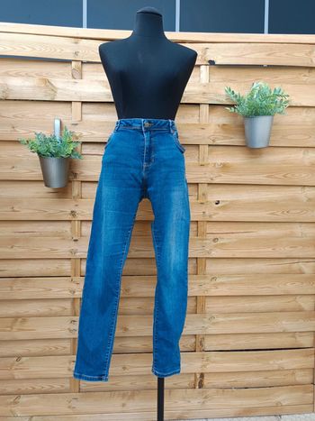 Jean Vero Moda taille XL