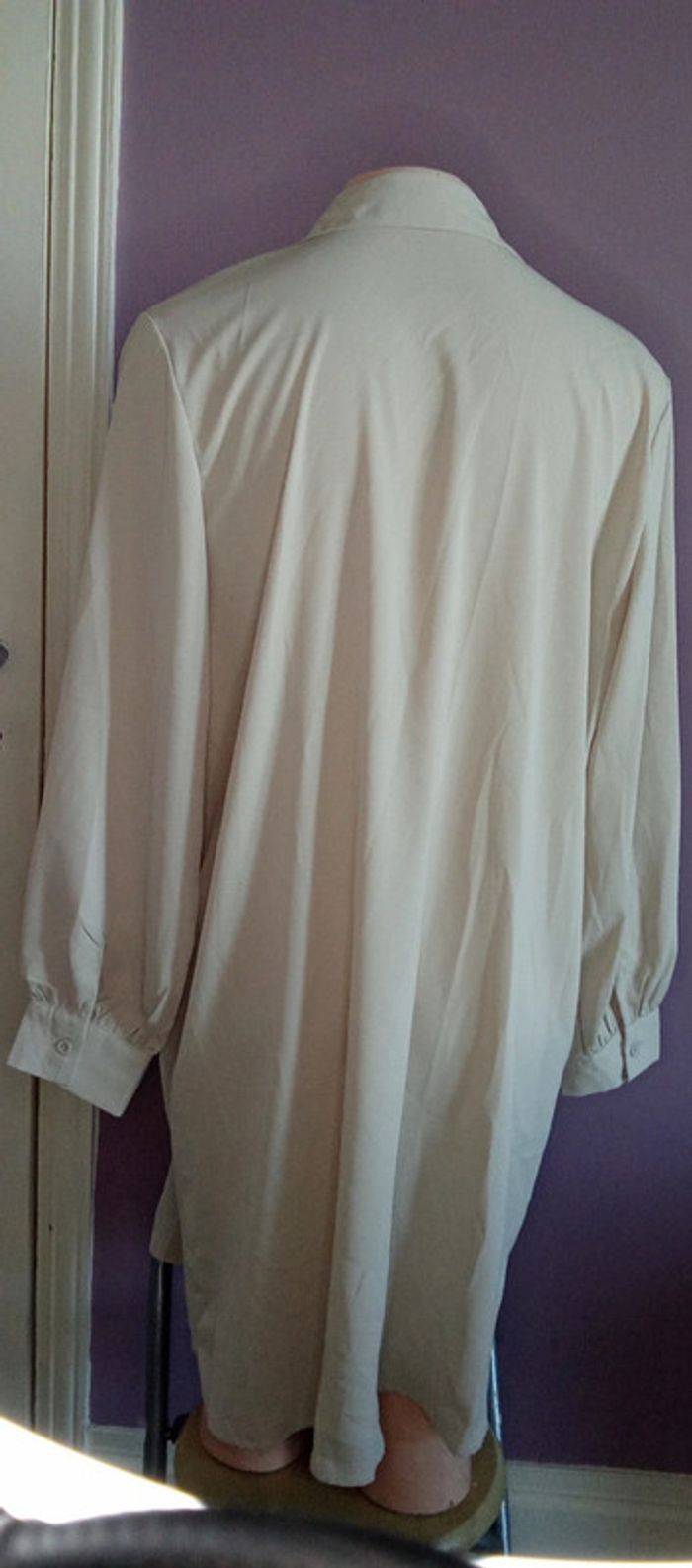 Chemise longue beige - Taille Unique KooLook - photo numéro 2
