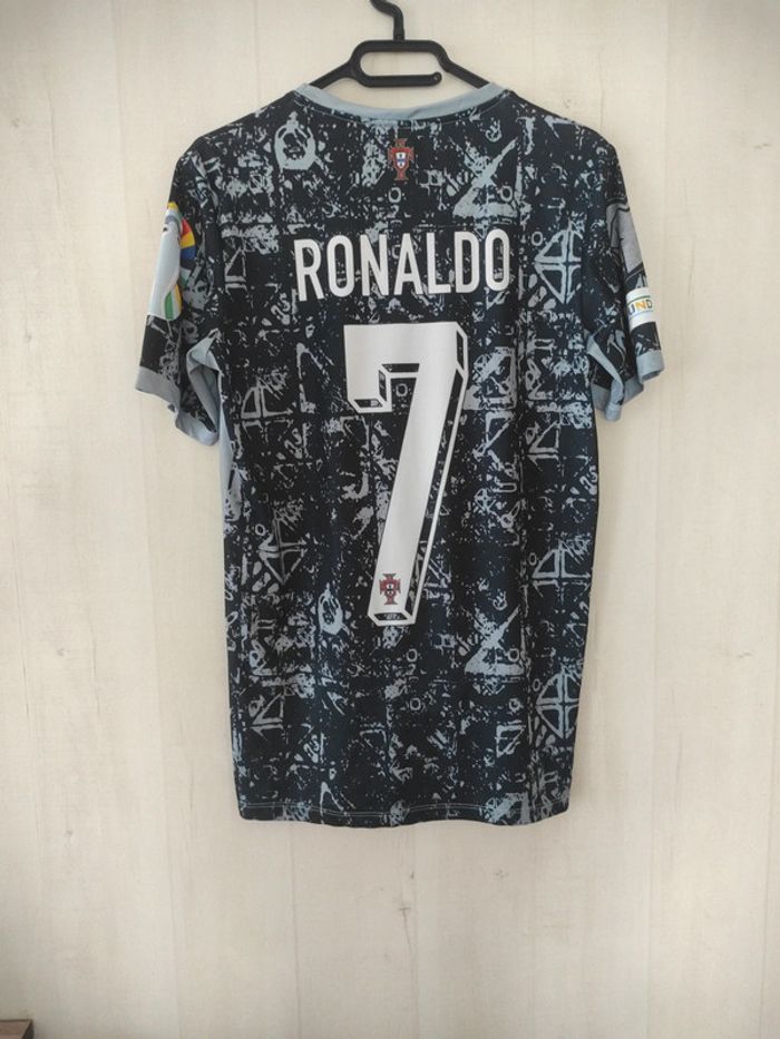 Tee shirt de foot Ronaldo Non Officiel - photo numéro 4