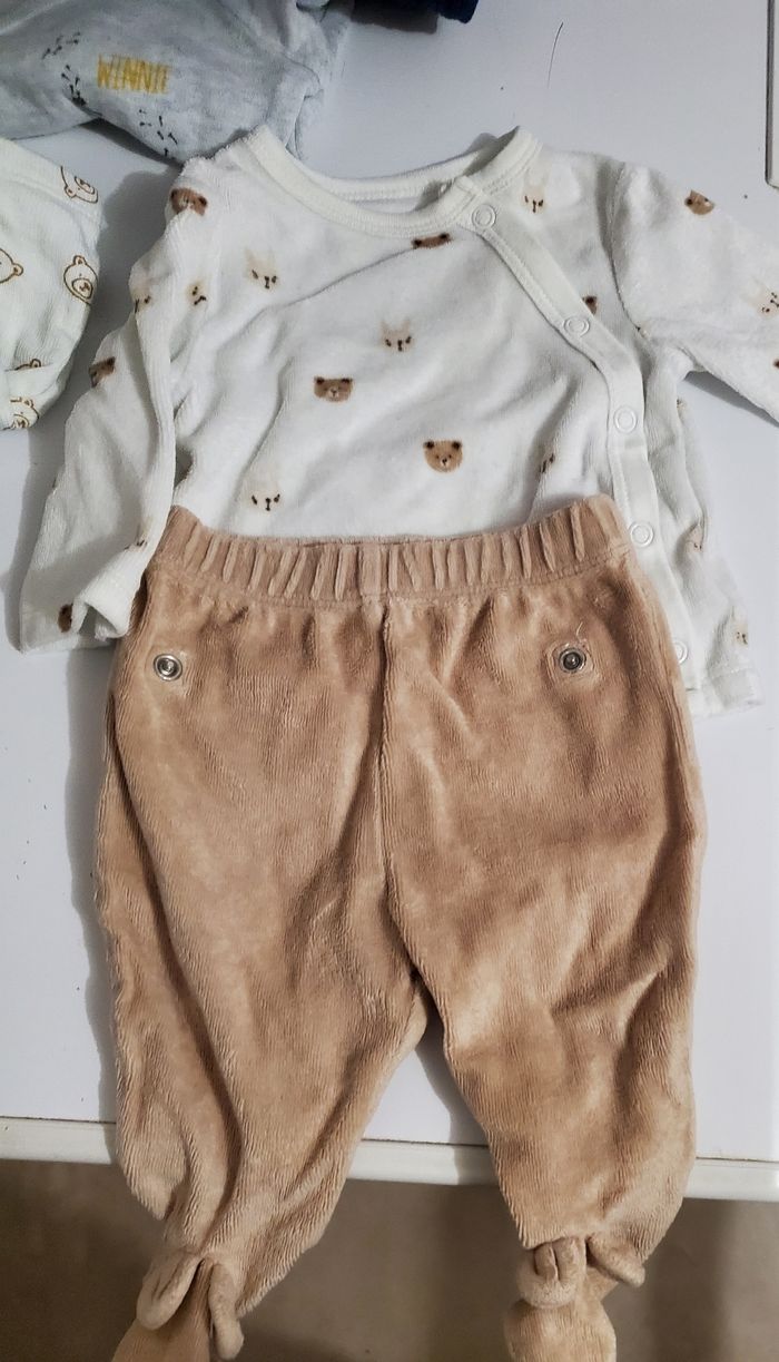 Cartons vêtements bébé garçon 0-3 mois - photo numéro 8