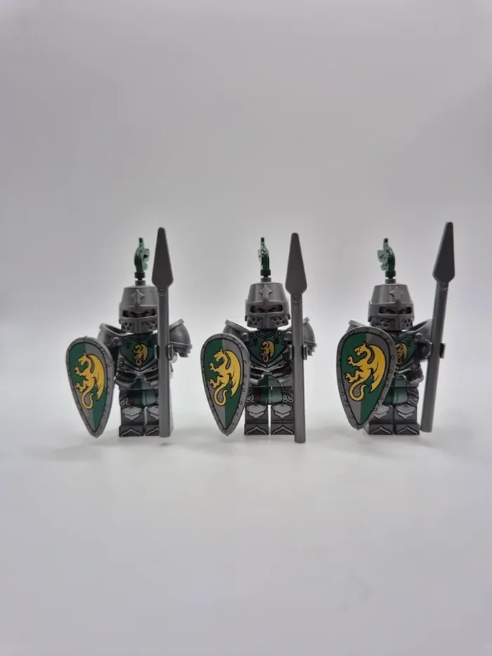 Figurines type lego 3 soldats chevaliers Du Dragons Vert
