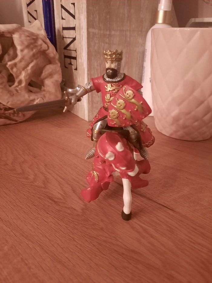 Papo roi - photo numéro 8