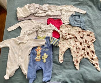 Lot vêtements bébé 1 mois
