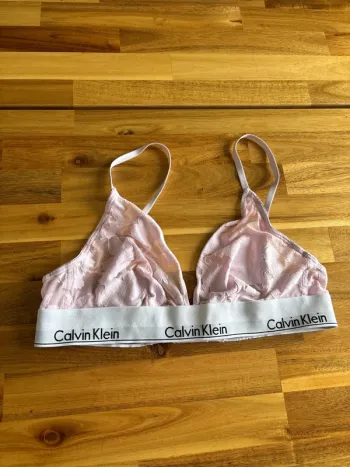 Soutient gorge rose