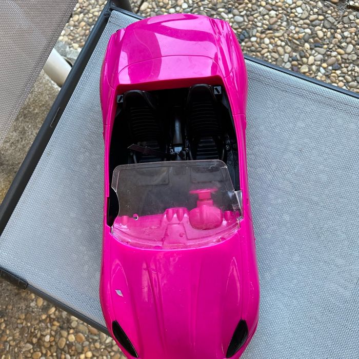 Voiture barbie - photo numéro 2