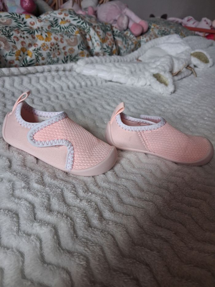 Chaussures aquatiques T23 - photo numéro 2