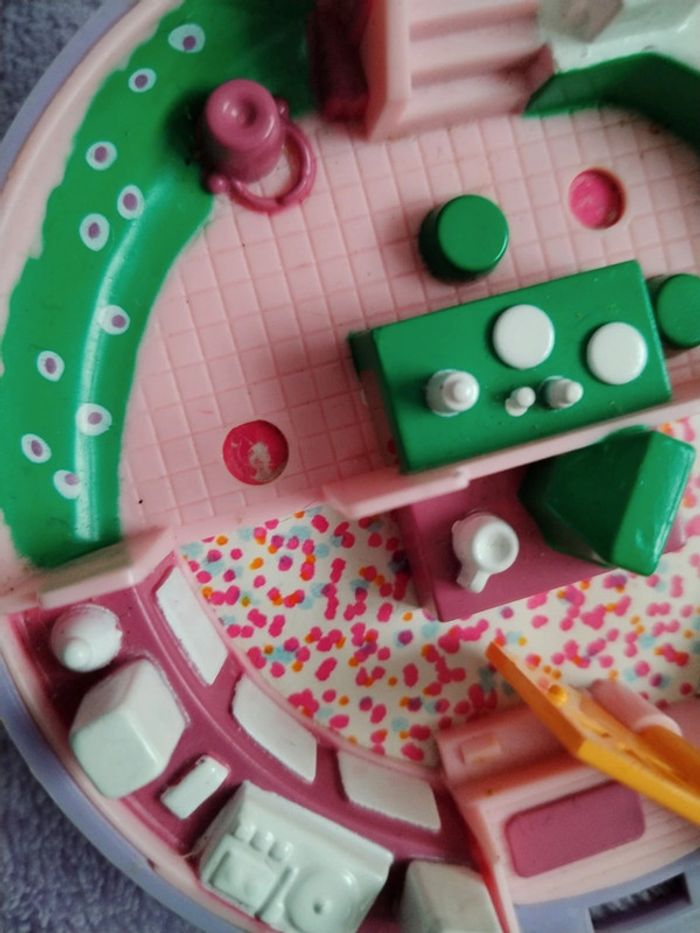 Polly Pocket vintage 1989 maison de Polly boîte ronde violette - photo numéro 10