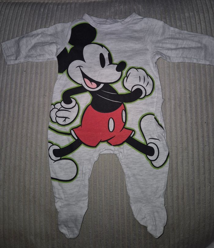Lot x 2 pyjamas léger Mickey - 0&1 mois - Disney Baby - Très bon état - photo numéro 6