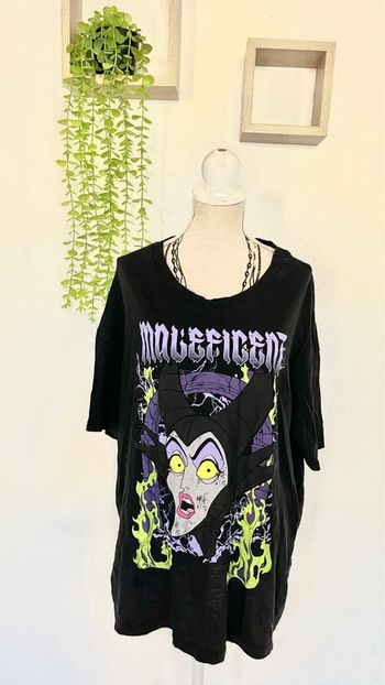 Très beau tee shirt long pour femme
